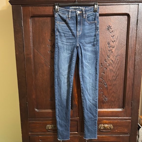 American Eagle Outfitters Super Hi-Rise Jegging Crop Super Stretch Jeans - Picture 1 of 8